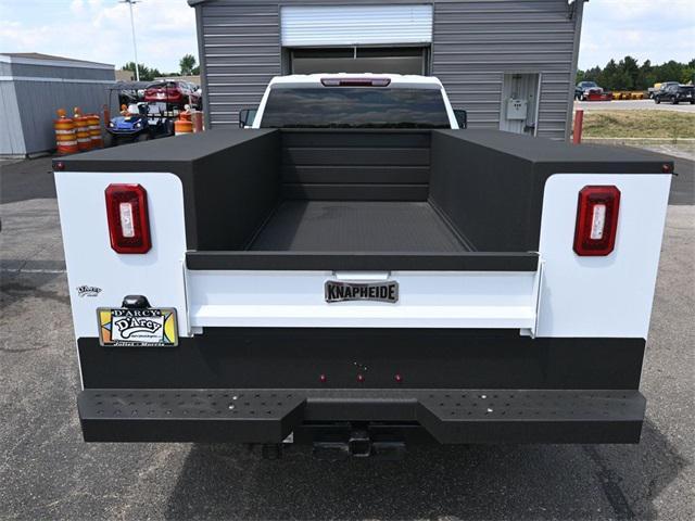 Photo of 2025 Summit White GMC Sierra 3500