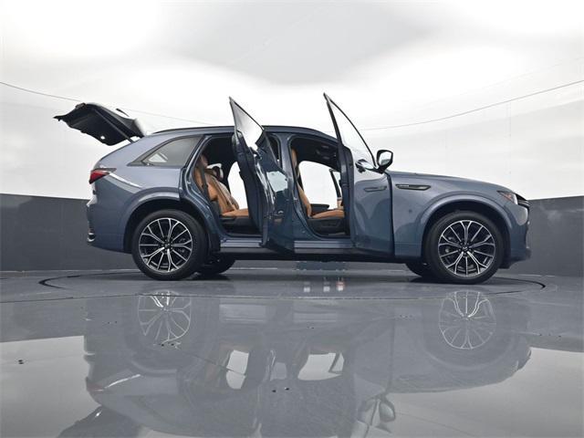 Photo of 2025 Polymetal Gray Metallic Mazda CX-70