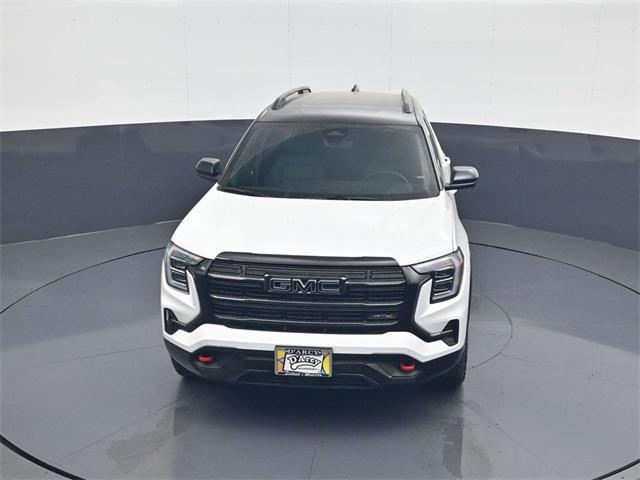 Photo of 2026 Summit White GMC Terrain