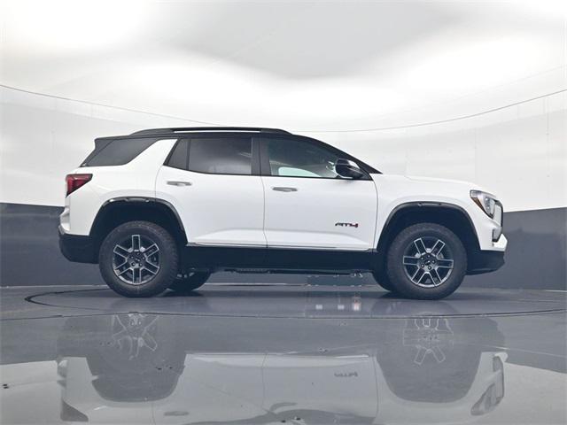 Photo of 2026 Summit White GMC Terrain