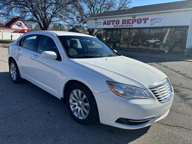 2014 Chrysler 200