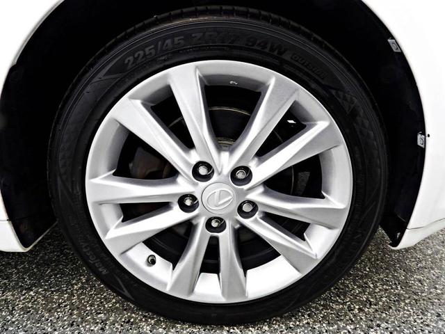 Photo of 2008 White Lexus IS 250