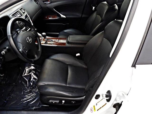 Photo of 2008 White Lexus IS 250