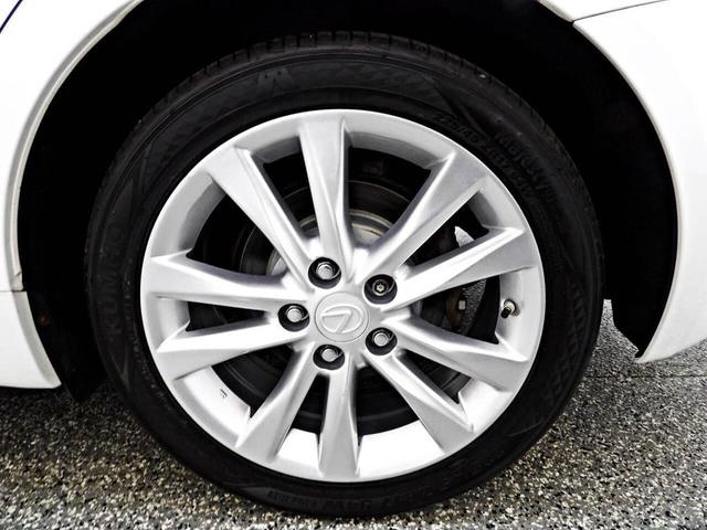 Photo of 2008 White Lexus IS 250