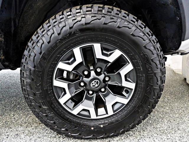 Photo of 2021 Gray Toyota Tacoma