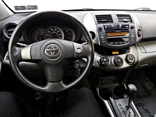 Photo of 2010 Silver Toyota RAV4