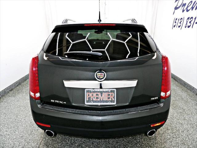 Photo of 2014 Gray Cadillac SRX