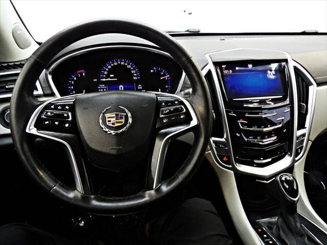 Photo of 2014 Gray Cadillac SRX