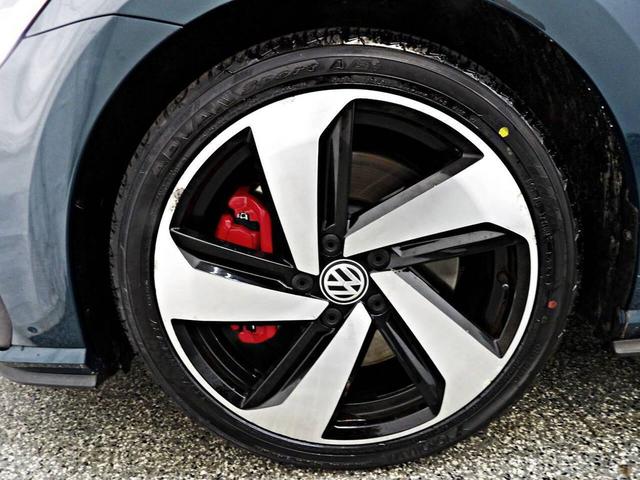 Photo of 2018 Green Volkswagen Golf GTI