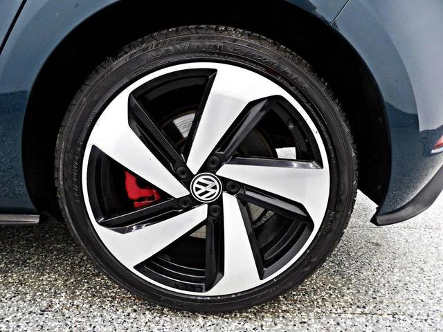 Photo of 2018 Green Volkswagen Golf GTI