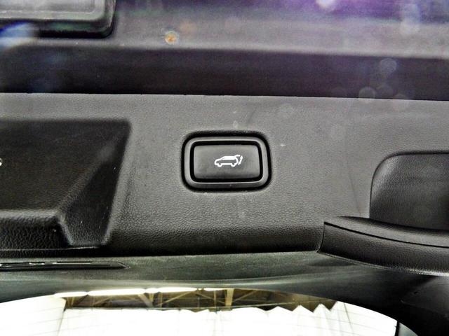 Photo of 2022 Black Hyundai TUCSON