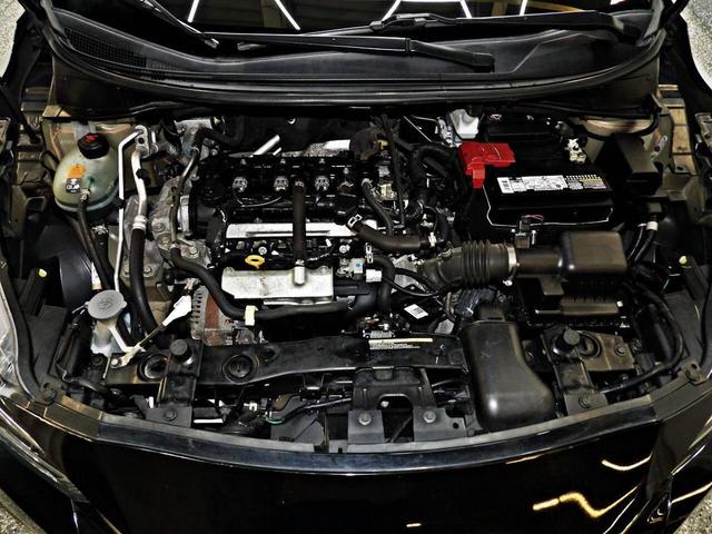 Photo of 2021 Black Nissan Versa