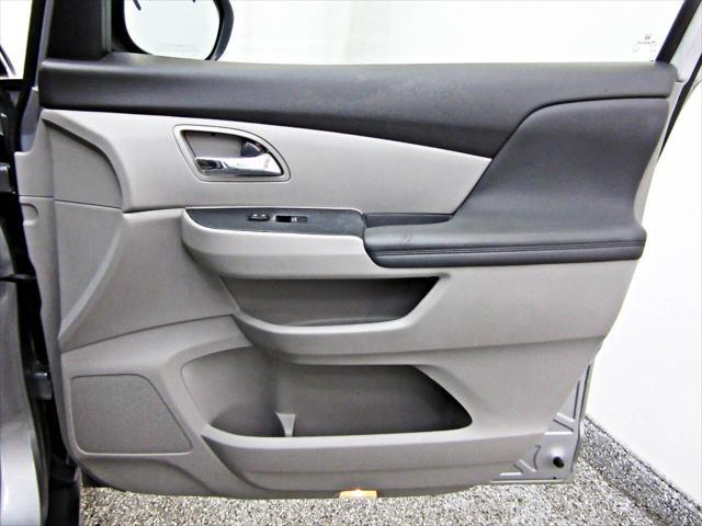 Photo of 2017 Silver Honda Odyssey