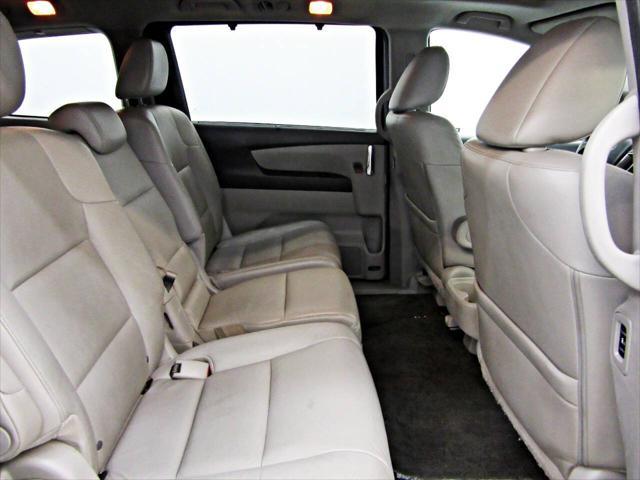 Photo of 2017 Silver Honda Odyssey
