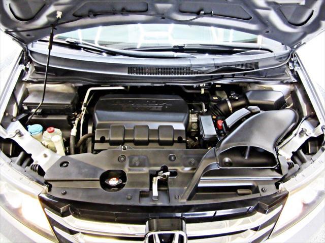 Photo of 2017 Silver Honda Odyssey