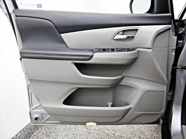 Photo of 2017 Silver Honda Odyssey