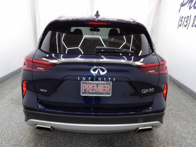 Photo of 2019 Blue INFINITI QX50