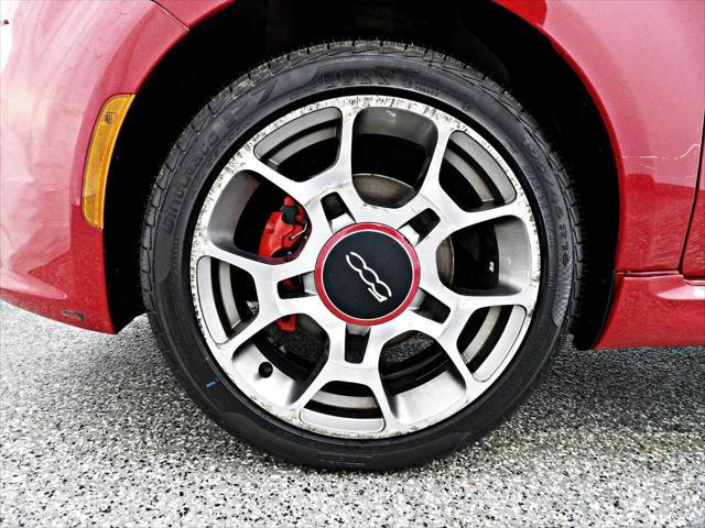 Photo of 2013 Red FIAT 500
