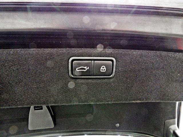 Photo of 2018 Black Genesis G80