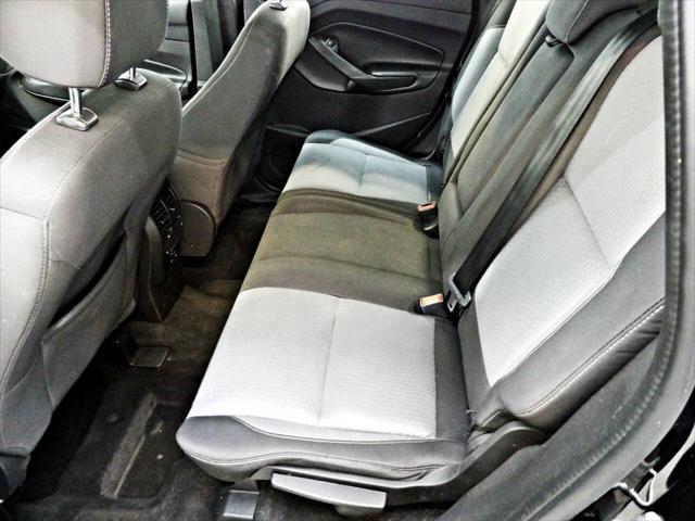 Photo of 2017 Black Ford C-Max Energi