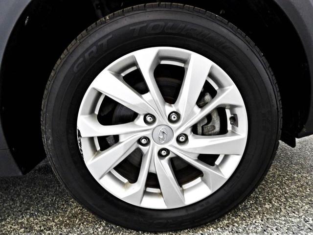 Photo of 2020 White Hyundai TUCSON