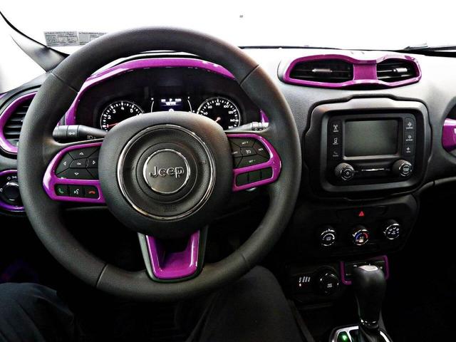 Photo of 2020 Black Jeep Renegade