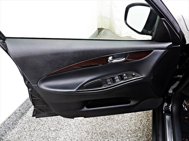 Photo of 2010 Black INFINITI EX35