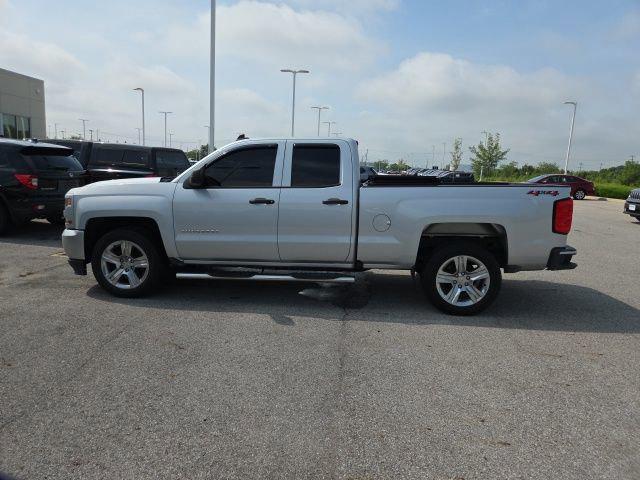Photo of 2018 Silver Ice Metallic Chevrolet Silverado 1500