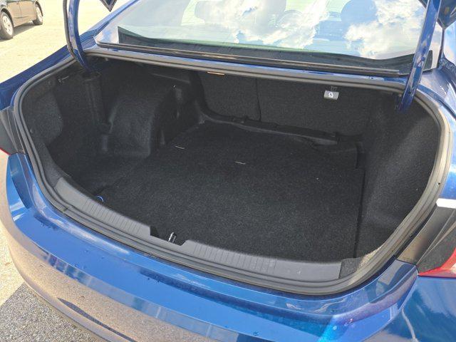 Photo of 2019 Pacific Blue Metallic Chevrolet Malibu