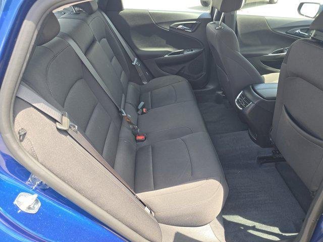 Photo of 2019 Pacific Blue Metallic Chevrolet Malibu
