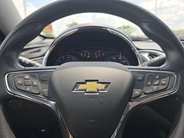 Photo of 2019 Pacific Blue Metallic Chevrolet Malibu