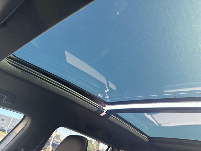 Photo of 2020 Pyrite Silver Metallic Volkswagen Atlas Cross Sport