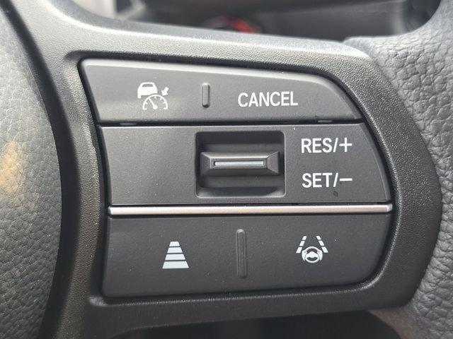 Photo of 2026 Platinum White Pearl Honda HR-V