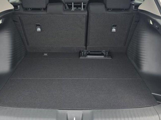 Photo of 2026 Platinum White Pearl Honda HR-V