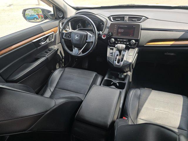 Photo of 2017 White Diamond Pearl Honda CR-V