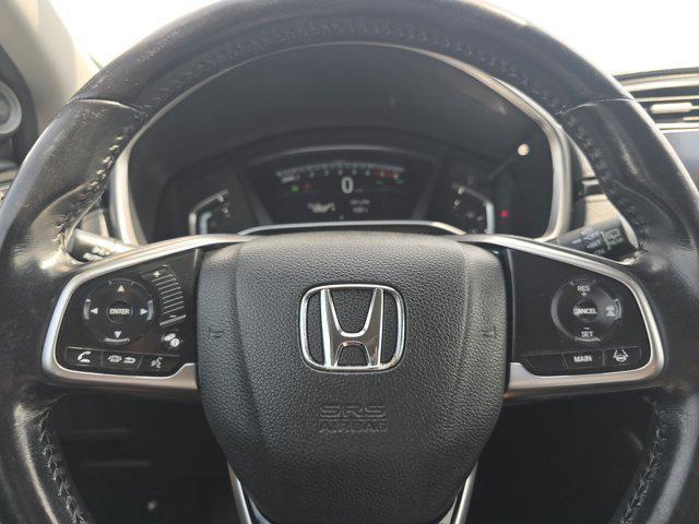 Photo of 2017 White Diamond Pearl Honda CR-V