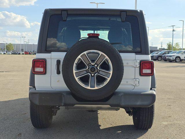 Photo of 2021 Bright White Clearcoat Jeep Wrangler Unlimited