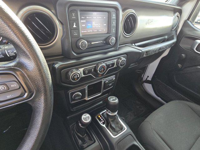Photo of 2021 Bright White Clearcoat Jeep Wrangler Unlimited