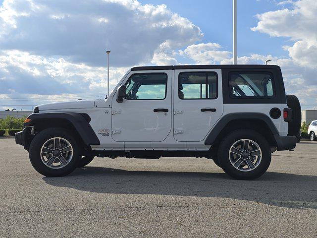 Photo of 2021 Bright White Clearcoat Jeep Wrangler Unlimited