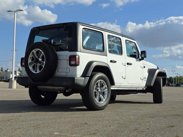 Photo of 2021 Bright White Clearcoat Jeep Wrangler Unlimited