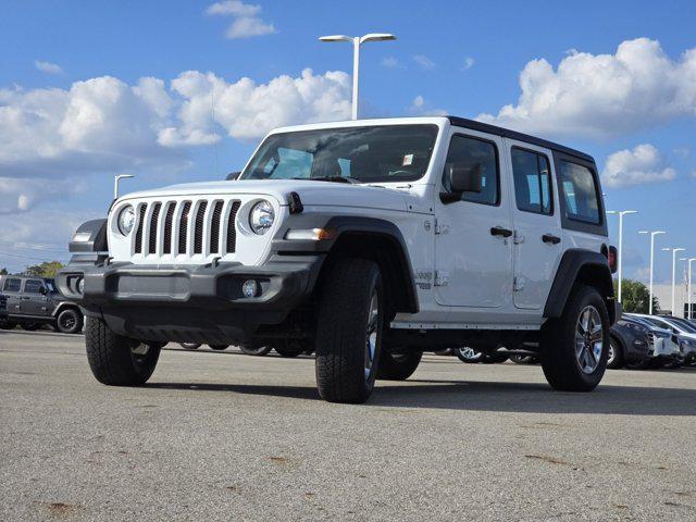 Photo of 2021 Bright White Clearcoat Jeep Wrangler Unlimited