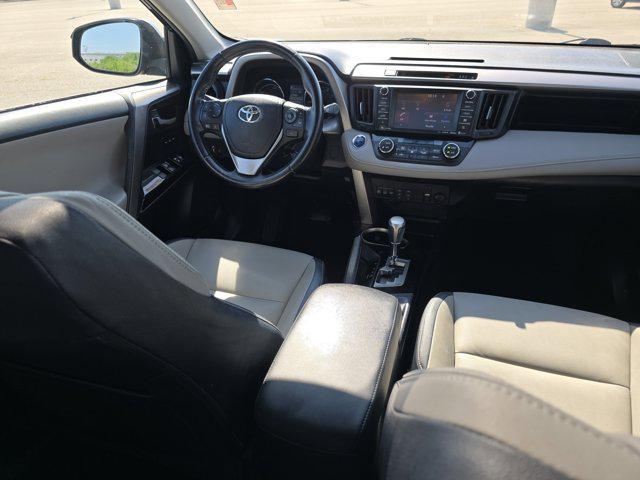 Photo of 2017 Galactic Aqua Mica Toyota RAV4 Hybrid