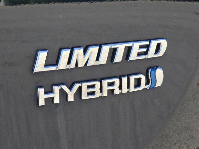 Photo of 2017 Galactic Aqua Mica Toyota RAV4 Hybrid