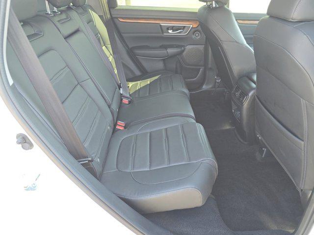 Photo of 2022 Platinum White Pearl Honda CR-V