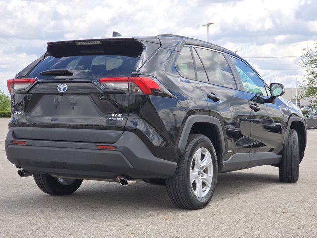 Photo of 2021 Midnight Black Metallic Toyota RAV4 Hybrid
