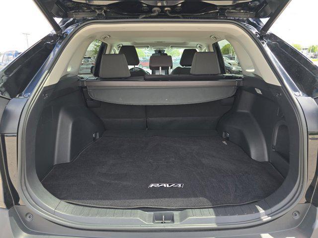 Photo of 2021 Midnight Black Metallic Toyota RAV4 Hybrid