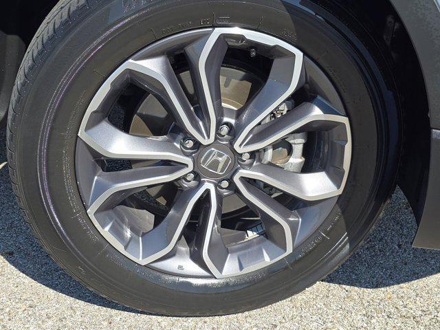 Photo of 2022 Sonic Gray Pearl Honda CR-V
