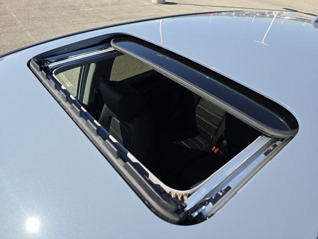 Photo of 2022 Sonic Gray Pearl Honda CR-V
