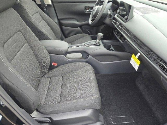 Photo of 2025 Crystal Black Pearl Honda HR-V
