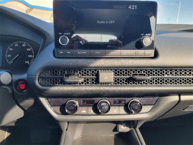 Photo of 2025 Crystal Black Pearl Honda HR-V